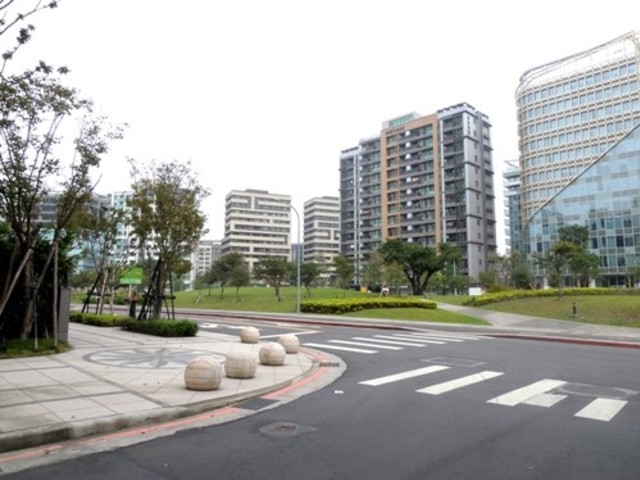 内湖区 - 114台湾台北市內湖區新富街 01