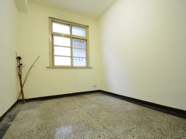 Daan - Lane 111, Section 3, Xinyi Rd, Da’an District, Taipei City, Taiwan 106 01