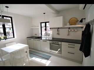 Poho - 53, Tung Street 12
