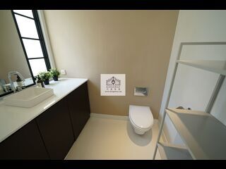 Poho - 53, Tung Street 16