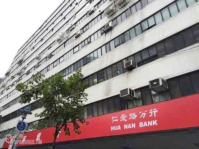 Daan - Section 4, Ren'ai Rd, Taipei City, Taiwan 106 04