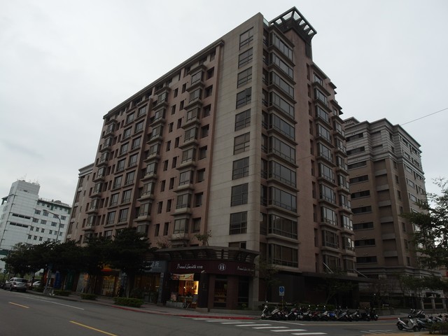 Nangang - X Lane 57, Chongyang Road, Nangang, Taipei 01