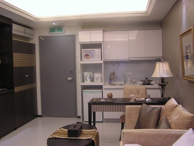 Xinyi - No. XXX, Songqin Rd, Zhongli District, Taoyuan City, Taiwan 320 01