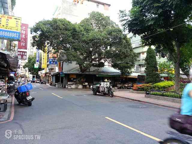 Daan - Taishun St, Da’an District, Taipei City, Taiwan 106 04