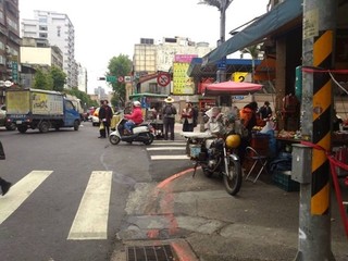 Datong - Minsheng West Road, Datong, Taipei 05