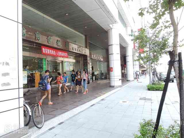 松山區 - 105台灣台北市松山區南京東路四段 11