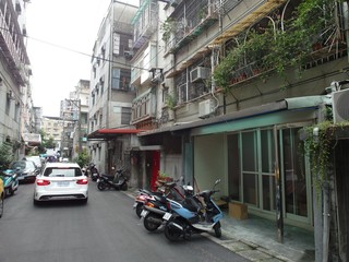Zhonghe - XX Lane 23, Yian Road, Zhonghe, Taipei 13