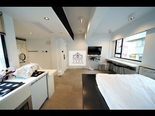 Soho - 19-21, Staunton Street 02