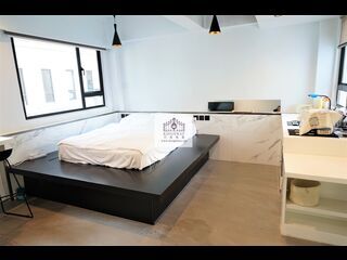 Soho - 19-21, Staunton Street 04