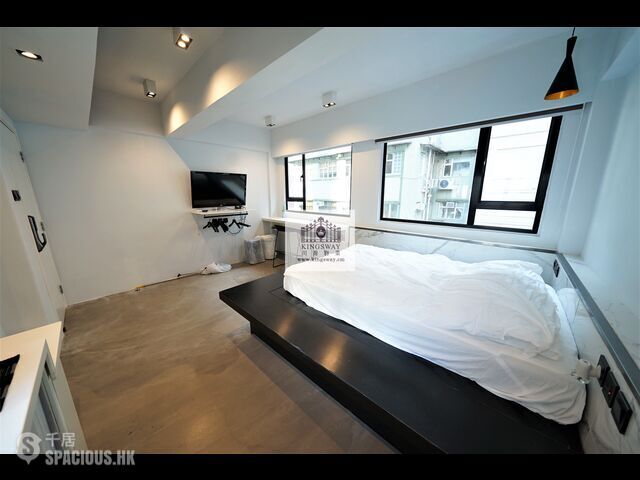 Soho - 19-21, Staunton Street 05