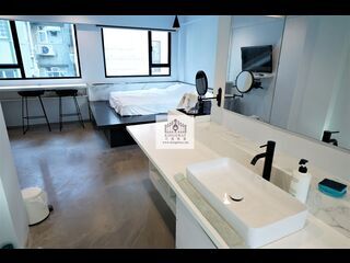 Soho - 19-21, Staunton Street 12