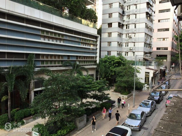 Sai Ying Pun - 18, Second Street 01