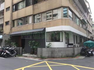 台北中山區龍江路298巷xx號xx Lane 298 Longjiang Road Zhongshan Taipei 台北中山區 房屋 套房 雅房 整層住家出租出售 千居spacious