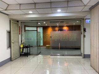 Songshan - No. XXX, Fuxing North Road, Songshan District, Taipei City, Taiwan 105 03