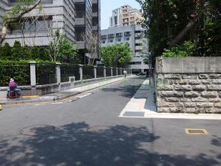 Zhongzheng - X Lane 8, Section 2, Chongqing South Road, Zhongzheng, Taipei 05