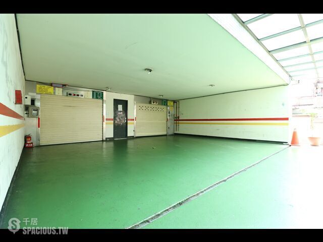 Datong - No. XX, Lane 91, Section 2, Chengde Road, Datong District, Taipei City, Taiwan 103 01