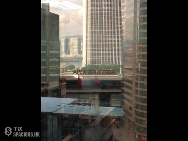 Central - Bangkok Bank Building 01