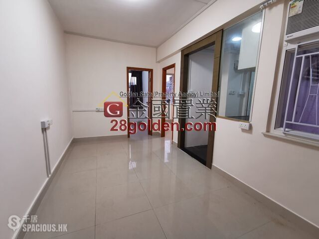 Mong Kok - Cheong Ming Building 01