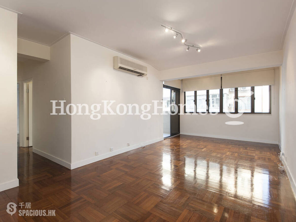 Causeway Bay - Cleveland Mansion 01
