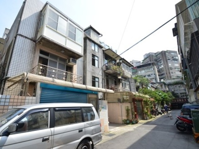 中正区 - 100台湾台北市中正區金門街11巷7弄 01