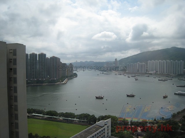 Tsuen Wan - Waterside Plaza 01