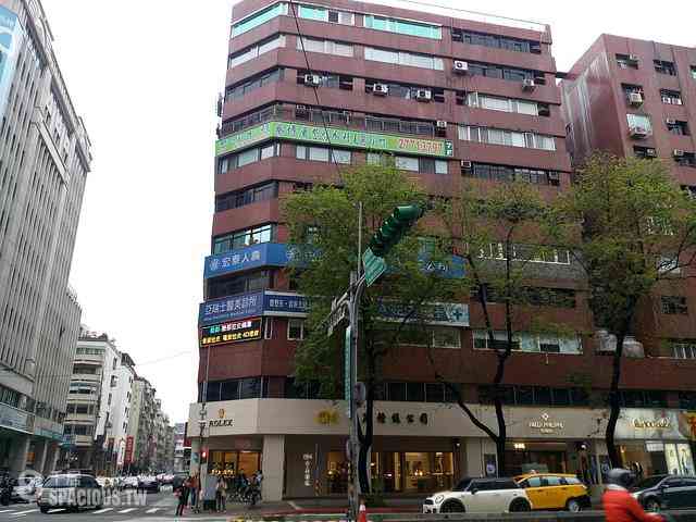 Daan - No. XXX-2, Section 4, Zhongxiao E Rd, Da’an District, Taipei City, Taiwan 106 03