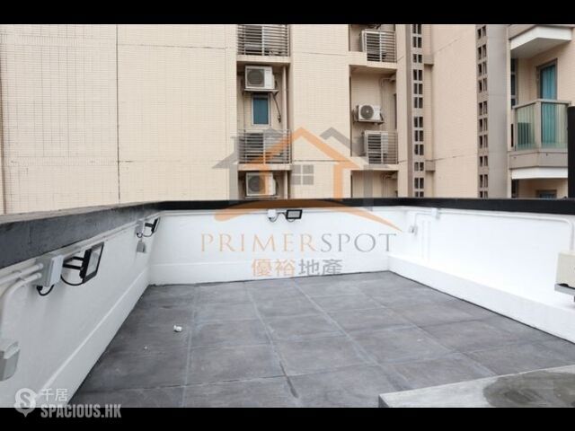 Wan Chai - 2-4, Spring Garden Lane 01