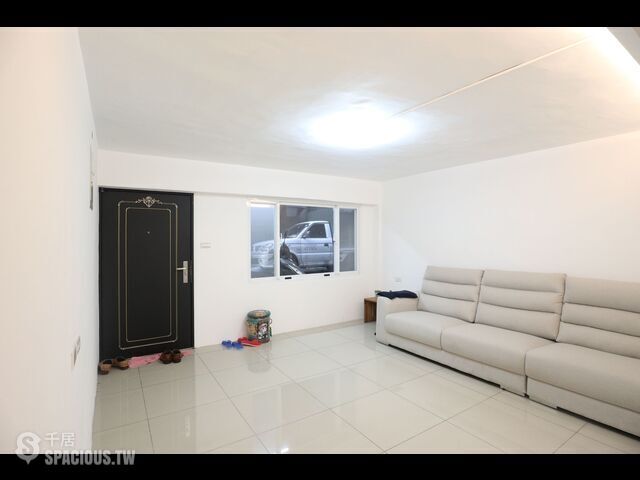 Sanchong - No. XX, Lane 357, Ren'ai Street, Sanchong District, New Taipei City, Taiwan 241 01