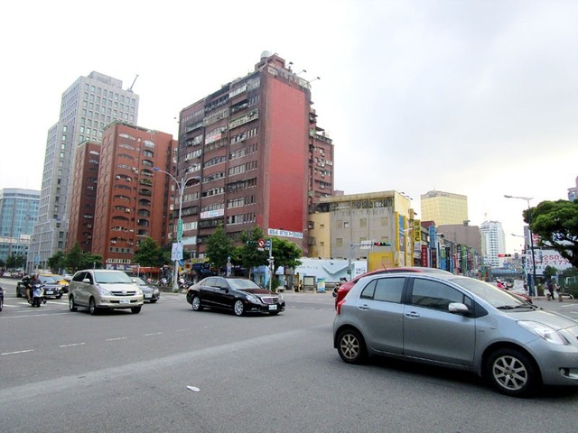 Zhongzheng - XX Section 1, Bade Road, Zhongzheng, Taipei 01