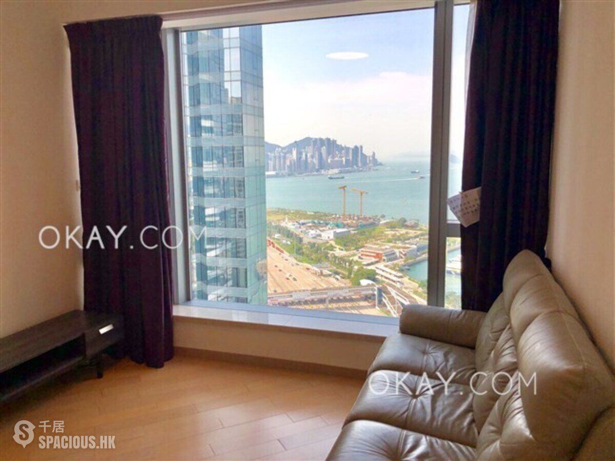 West Kowloon - The Cullinan (Tower 21 Zone 6 Aster Sky) 01