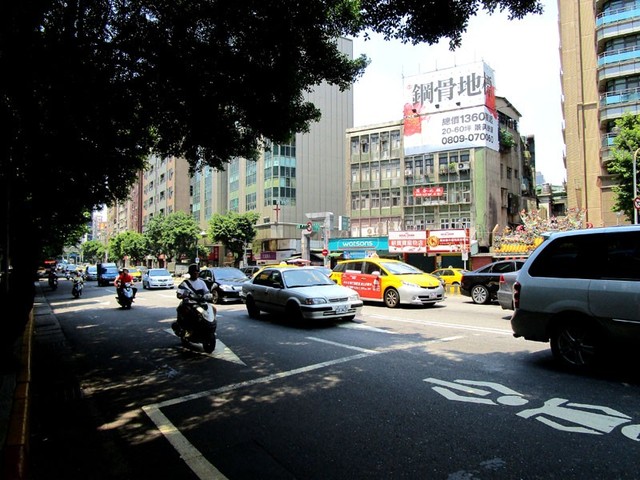 Xinyi - No. XX, Section 2, Keelung Rd, Xinyi District, Taipei City, Taiwan 110 01