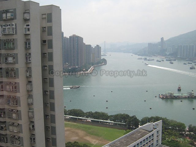 Tsuen Wan - Waterside Plaza 01