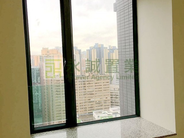 Kwai Chung - The Rise 01