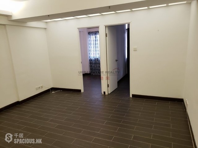 Sheung Wan - Yu Hing Mansion 01