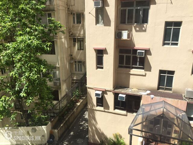 Mid Levels Central - 63, Macdonnell Road 01