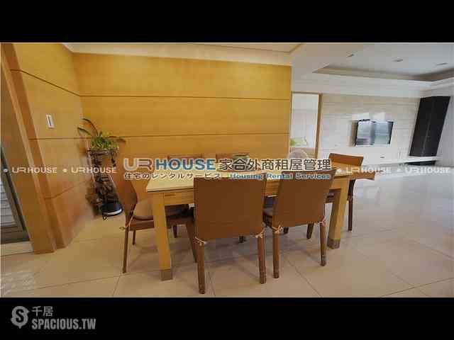 Shilin - No. XX, Section 1, Zhongcheng Road, Shilin District, Taipei City, Taiwan 111 05