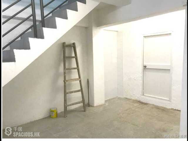 Sai Ying Pun - 347-349, Queen's Road West 01