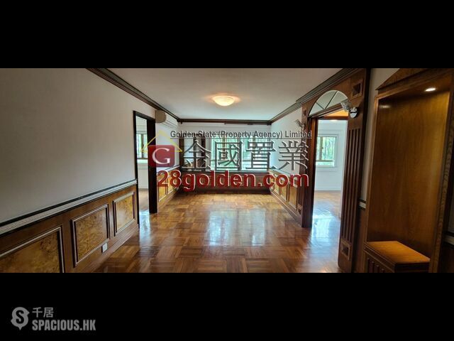 Yau Yat Chuen - Cheerich Court 01