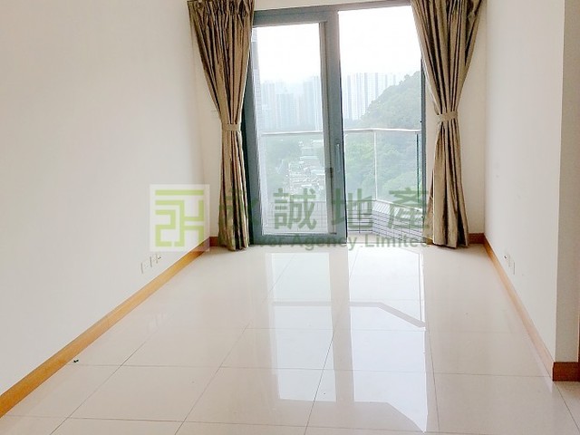 Kwai Chung - Primrose Hill 01