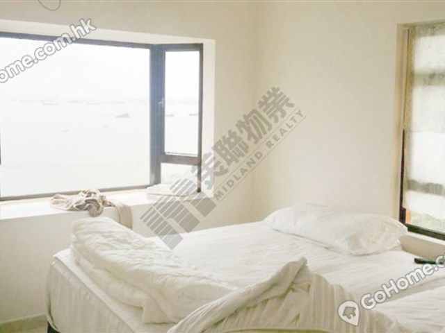 Gold Coast / So Kwun Wat - Spring Seaview Terrace 01