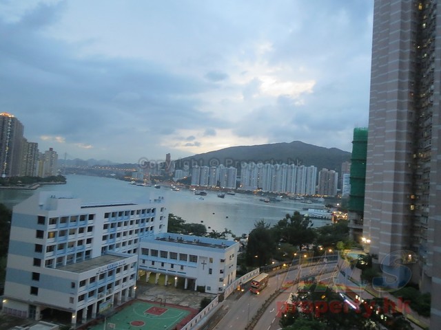 Tsuen Wan - Waterside Plaza 01