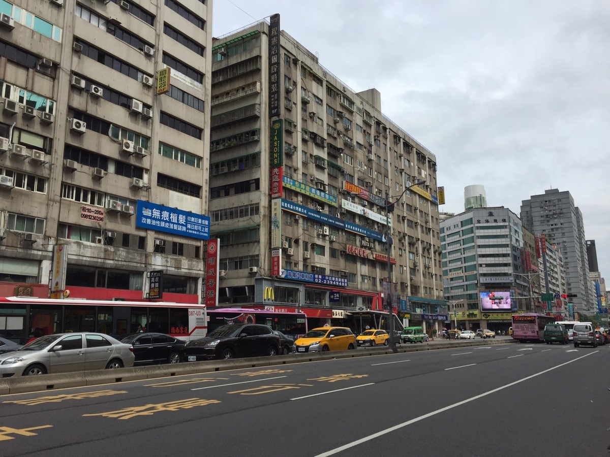 大安区 - 台北大安区羅斯福路二段 1樓 01