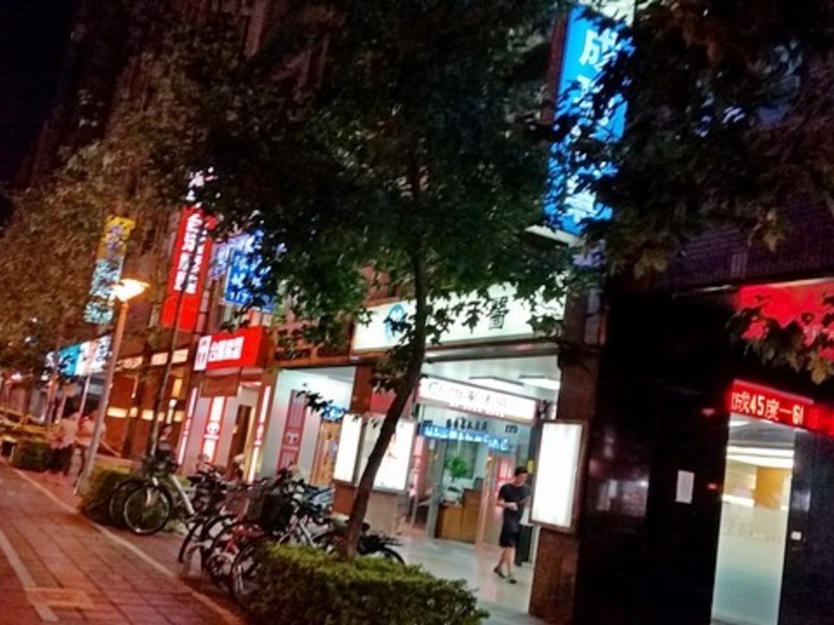大安區 - 106台灣台北市大安區信義路四段XXX號 01