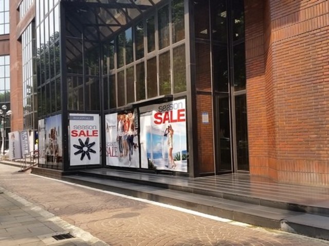Daan - No. XX, Section 2, Dunhua S Rd, Da’an District, Taipei City, Taiwan 106 01