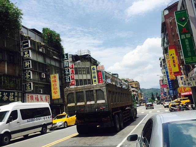 Zhongshan - No. XXX, Jilin Rd, Zhongshan District, Taipei City, Taiwan 104 01