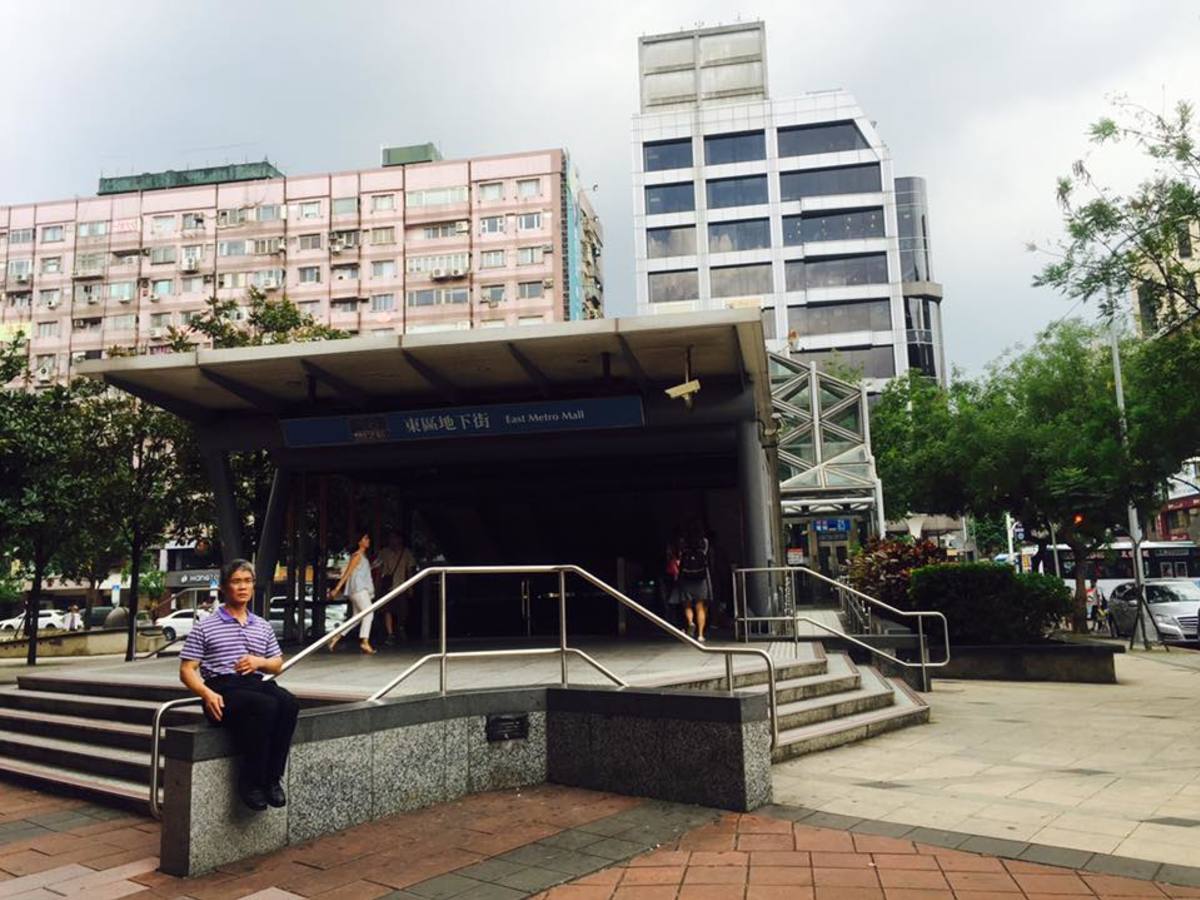 大安區 - 106台灣台北市大安區忠孝東路四段XX號 01