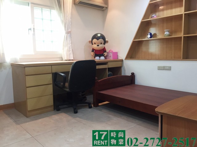 中正区 - 100台湾台北市中正區仁愛路二段XX號 01