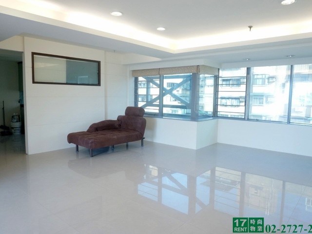 信义区 - 110台湾台北市信義區松德路XX號 01