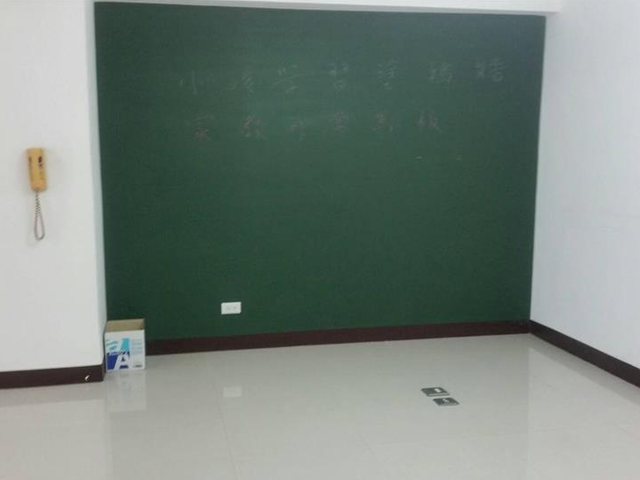 Daan - No. XXX, Section 4, Ren'ai Rd, Da’an District, Taipei City, Taiwan 106 01