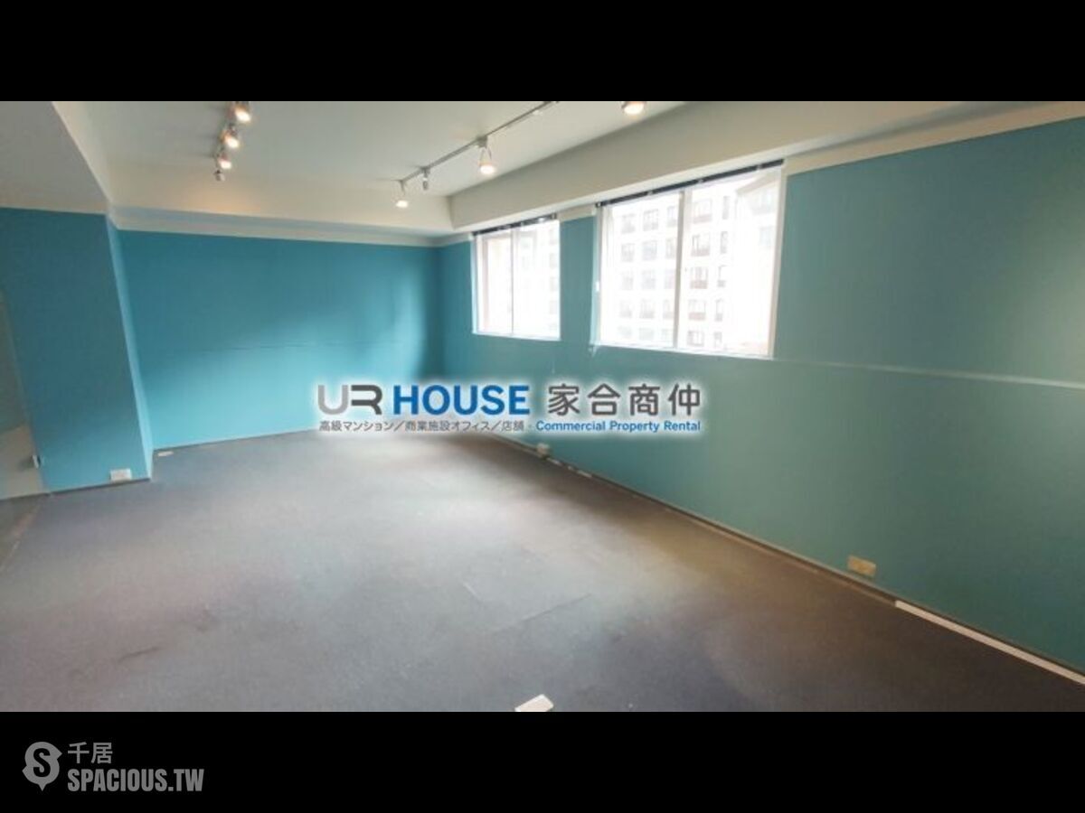 Daan - No. XXX, Section 4, Zhongxiao East Road, Da’an District, Taipei City, Taiwan 106 01